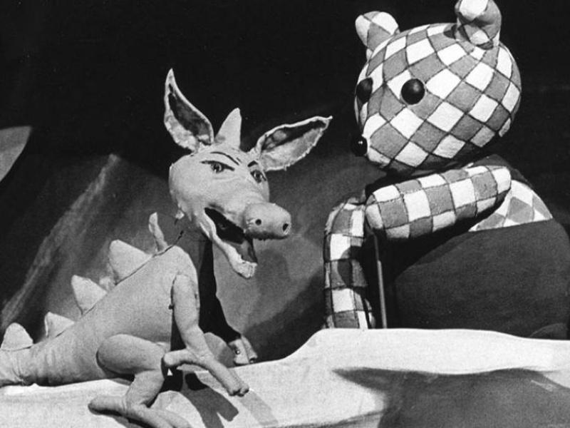 Historien om bamsebjørnen og den lille drage